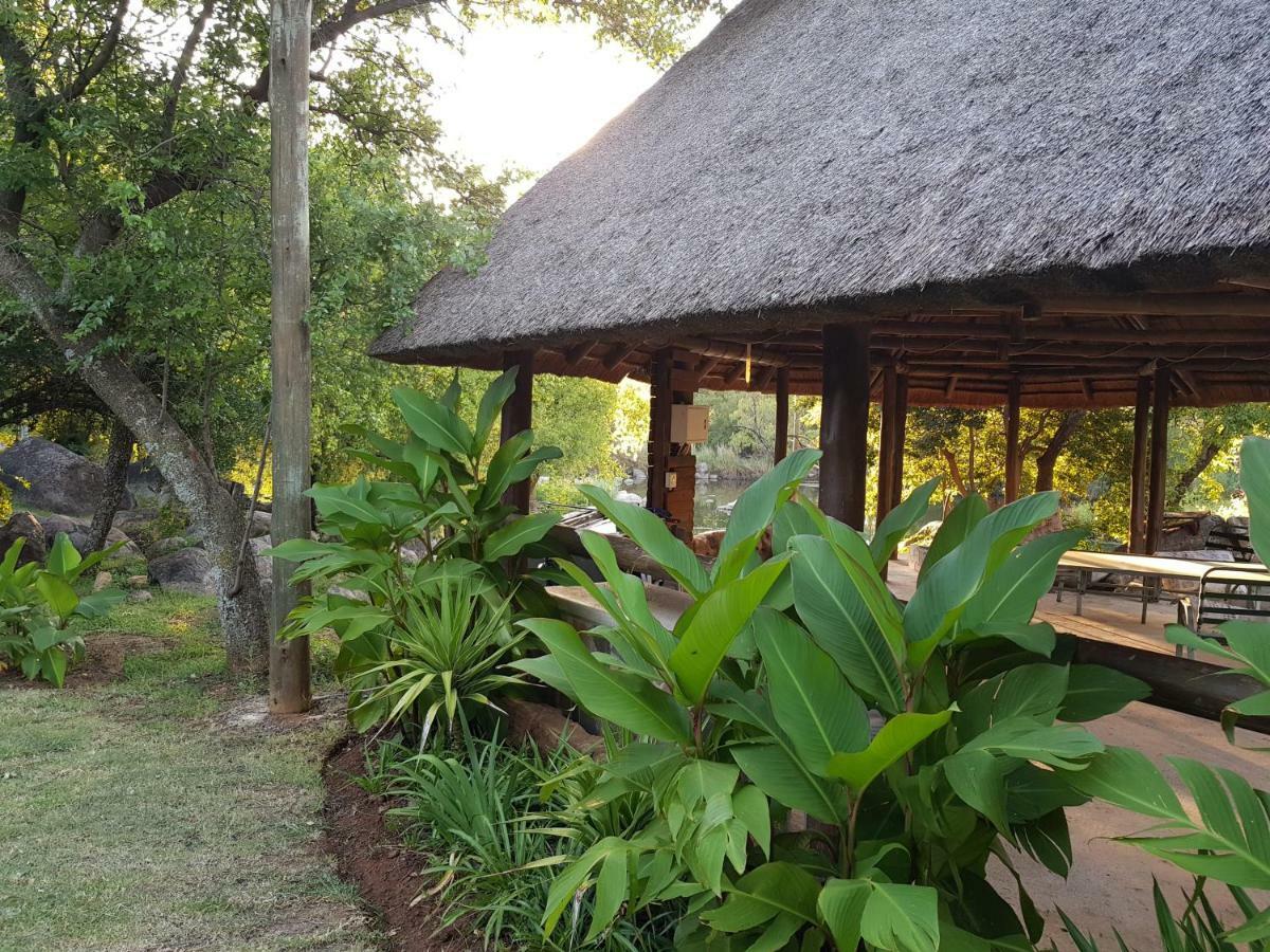 River Rock Lodge Parys Exteriér fotografie